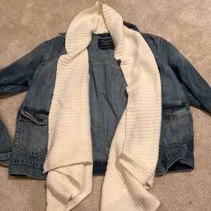 Abercrombie and fitch Jean jacket with scarf attached